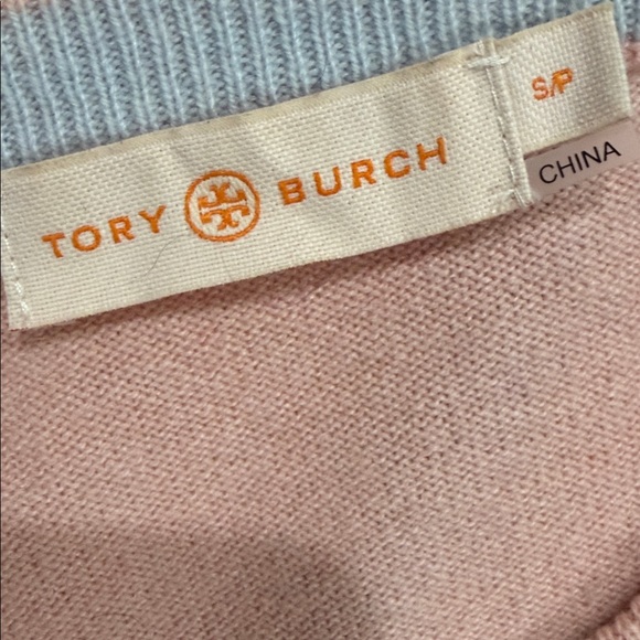 Tory Burch * 100% Cashmere * Soft Pink/Blush * Long Sleeve Sweater Size Small - Picture 9 of 13